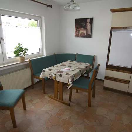 Modern Wissenbach 1 Appartement *